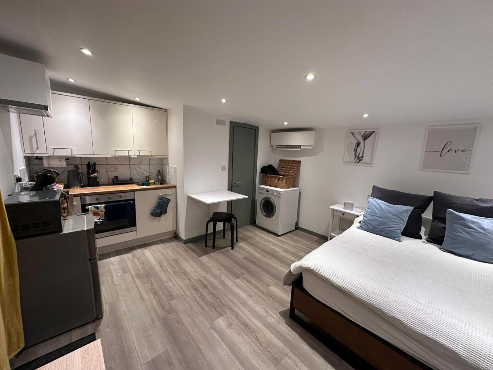 Cosy, Self-Contained Guest House Thornton Heath Exterior photo