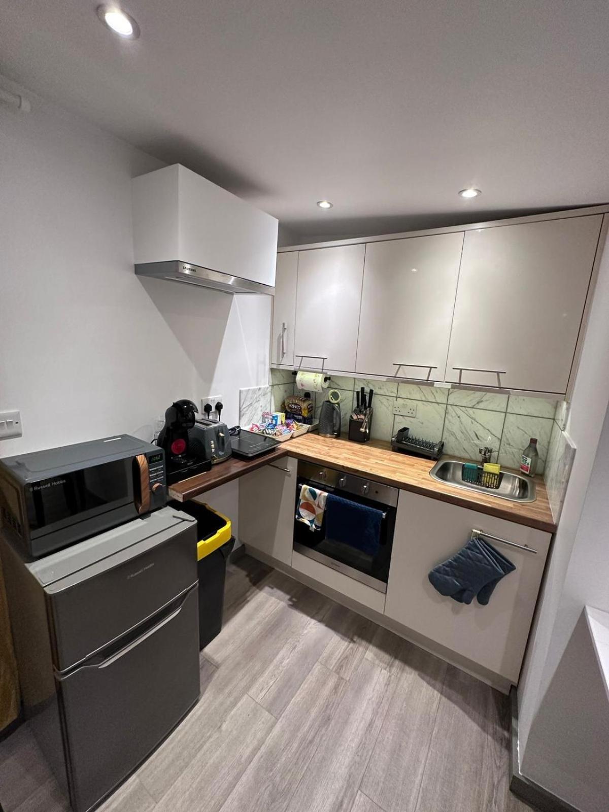 Cosy, Self-Contained Guest House Thornton Heath Exterior photo